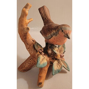 UCCI Japan Robin Porcelin Figurine